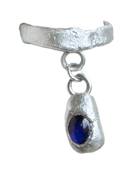 MOLTEN SAPPHIRE DROP RING