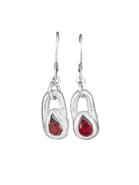 MOLTEN GARNET LOCK EARRINGS