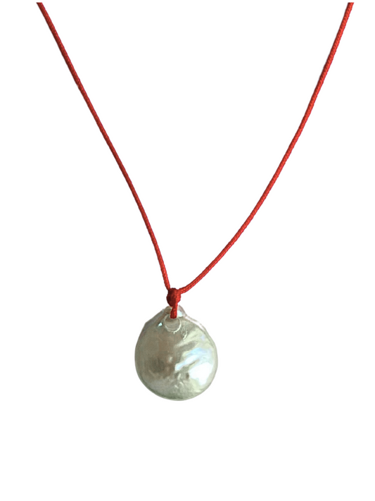LUCKY RED STRING - Freshwater Pearl